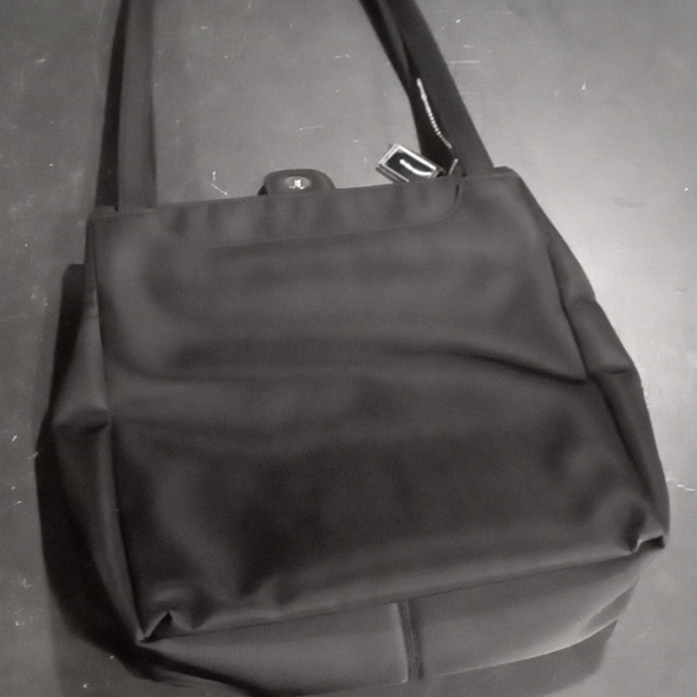 Nine West Tote ..Purse - Picture 5 of 7